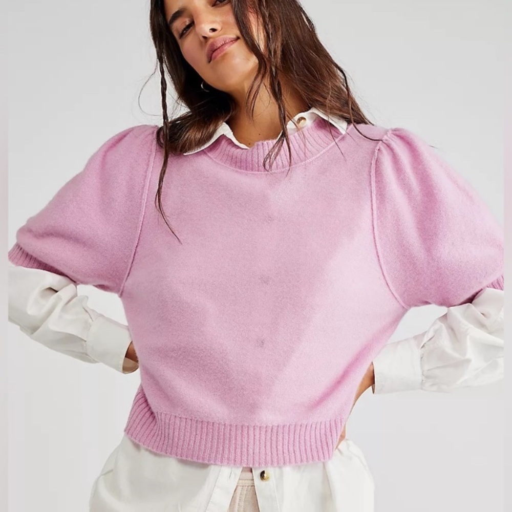 - New! Free people staycation pullover Short Sleeve cashmere Sweater lilac